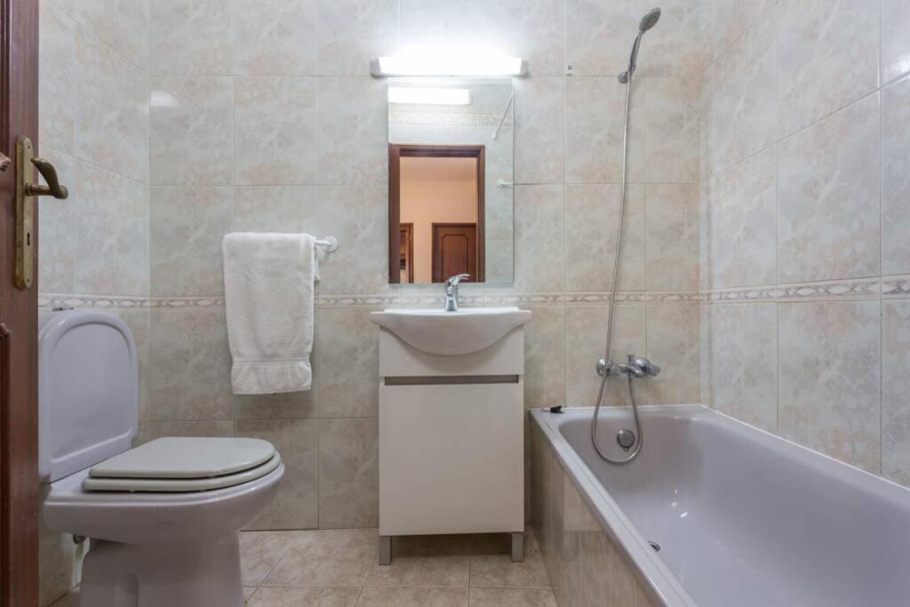 Apartamento Millenium Vista Mar- 2 Passos Da Praia Quarteira Kültér fotó