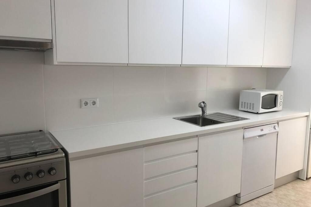 Apartamento Millenium Vista Mar- 2 Passos Da Praia Quarteira Kültér fotó