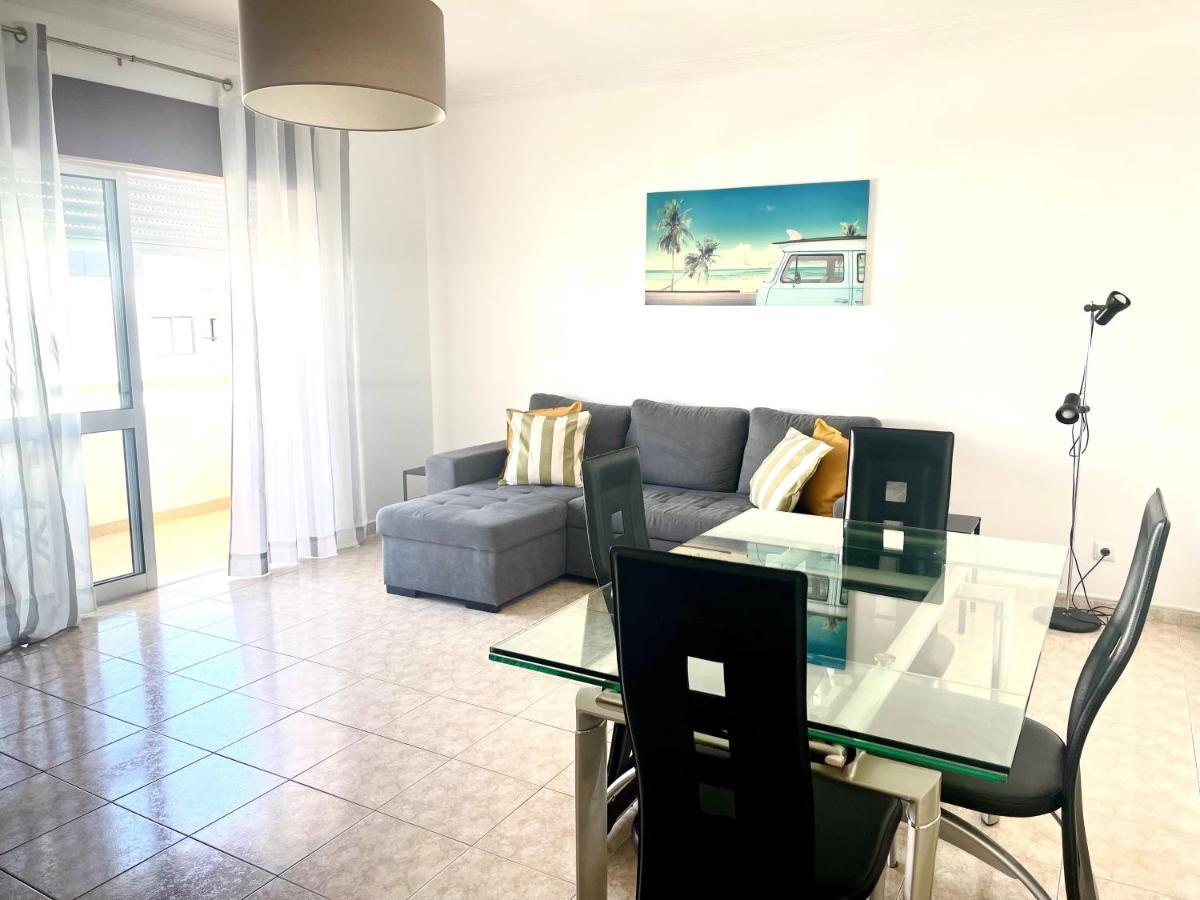 Apartamento Millenium Vista Mar- 2 Passos Da Praia Quarteira Kültér fotó